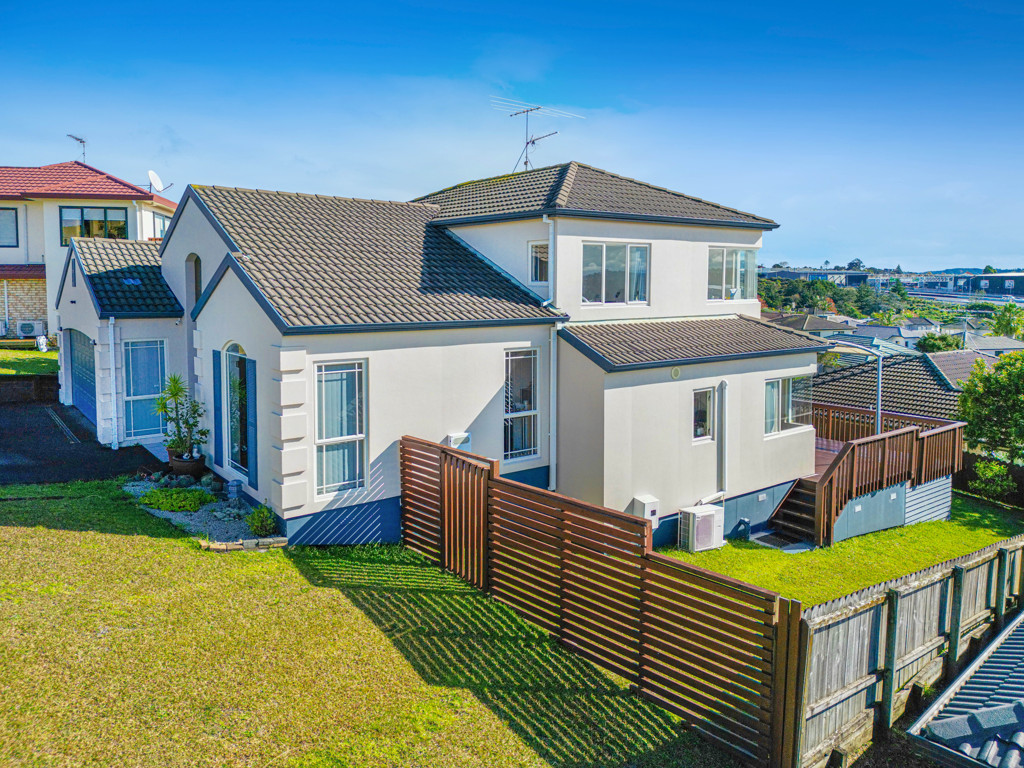 31 Black Teal Close, Unsworth Heights