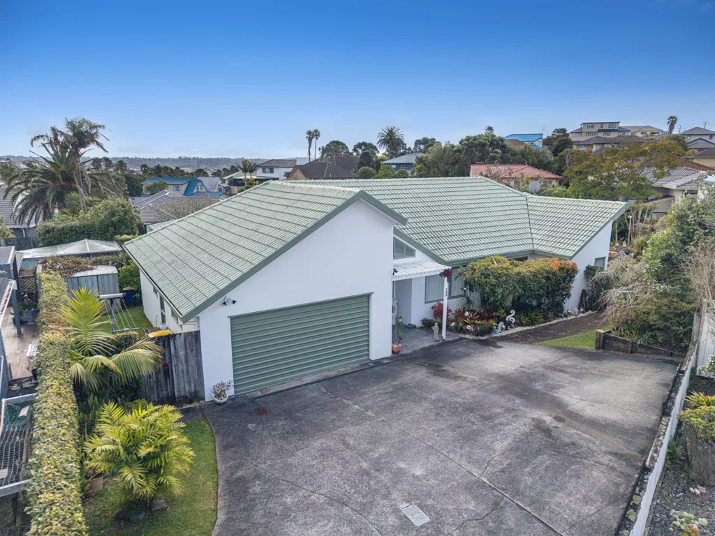 100 Caribbean Drive, Unsworth Heights