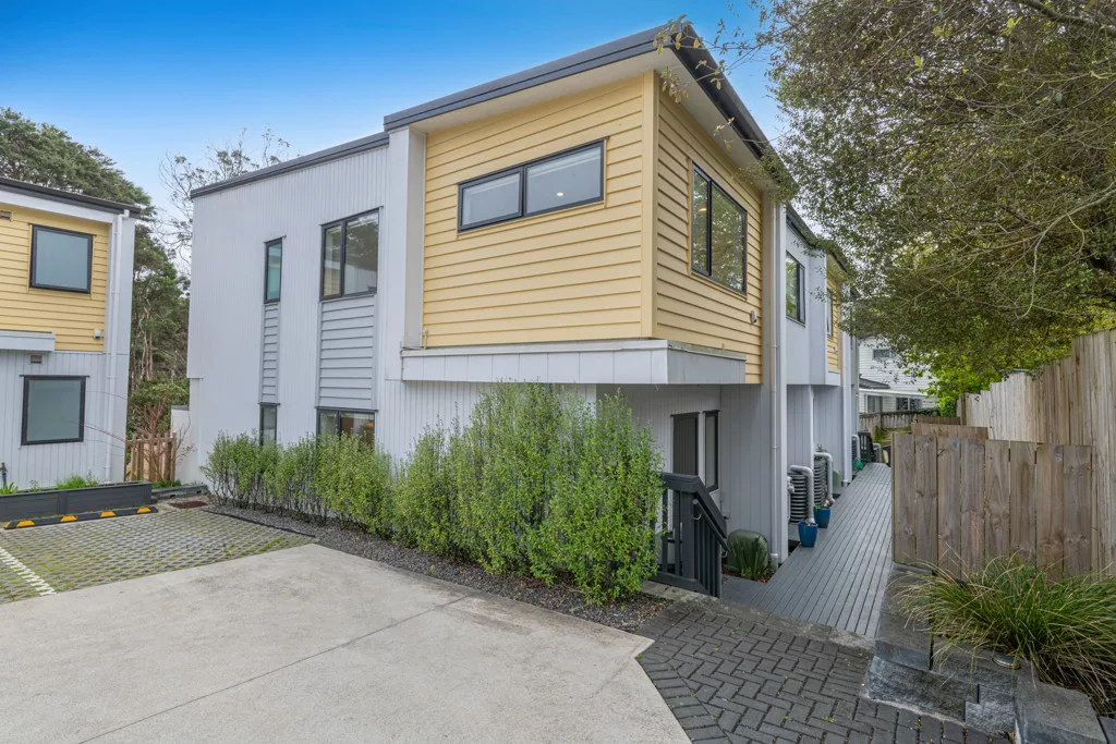 4/22 Spinella Drive, Bayview